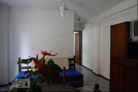 Sala/Cozinha de apartamento para alugar com 1 quarto, 40m² em Cachoeira do Bom Jesus, Florianópolis