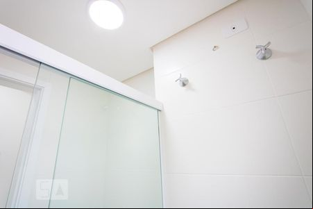 Banheiro de kitnet/studio à venda com 1 quarto, 42m² em Campestre, Santo André