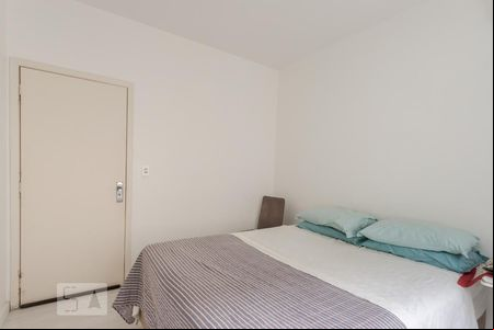 Quarto 1 de apartamento para alugar com 3 quartos, 150m² em Moinhos de Vento, Porto Alegre