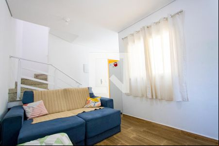 Sala de apartamento para alugar com 2 quartos, 85m² em Jardim Irene, Santo André