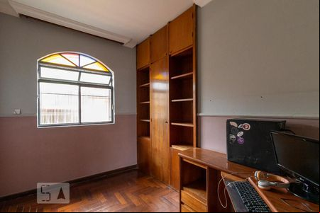 Quarto 1 de casa à venda com 3 quartos, 127m² em Santa Cruz, Belo Horizonte