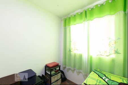 Quarto 1  de apartamento para alugar com 2 quartos, 40m² em Itaquera, São Paulo