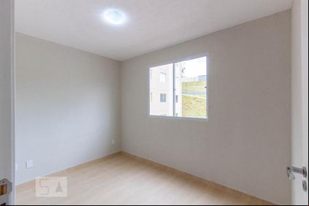 Quarto 1 de apartamento para alugar com 2 quartos, 38m² em Jardim Petropolis, Cotia