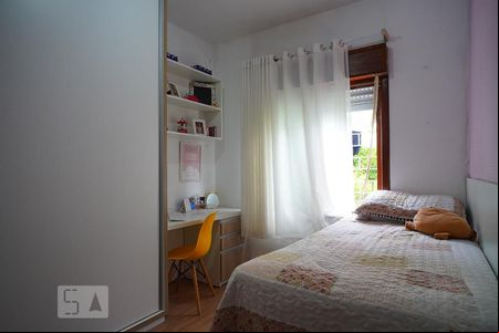 Quarto 1 de casa para alugar com 3 quartos, 187m² em Sarandi, Porto Alegre
