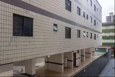Vista da varanda de apartamento para alugar com 1 quarto, 70m² em Guilhermina, Praia Grande
