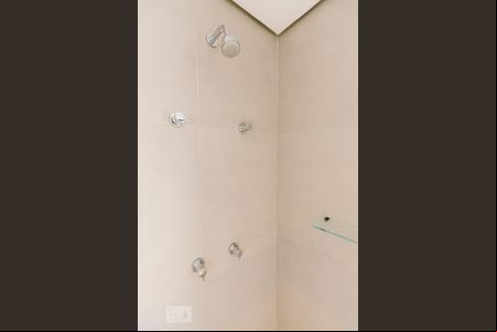 Banheiro Chuveiro de kitnet/studio para alugar com 1 quarto, 25m² em Perdizes, São Paulo