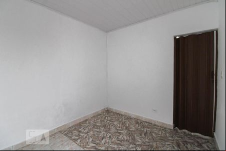 Quarto  de casa para alugar com 1 quarto, 35m² em Vila Leonor, São Paulo