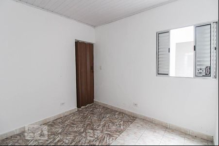 Quarto  de casa para alugar com 1 quarto, 35m² em Vila Leonor, São Paulo