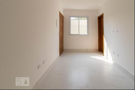 Sala de apartamento para alugar com 2 quartos, 45m² em Vila Mazzei, São Paulo