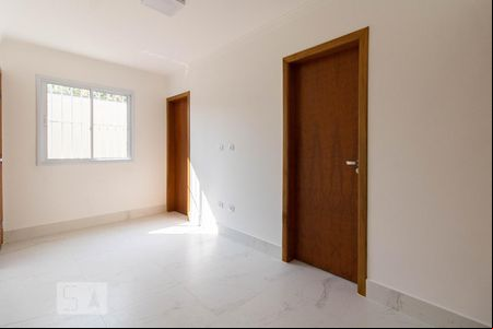 Sala de apartamento para alugar com 2 quartos, 45m² em Vila Mazzei, São Paulo