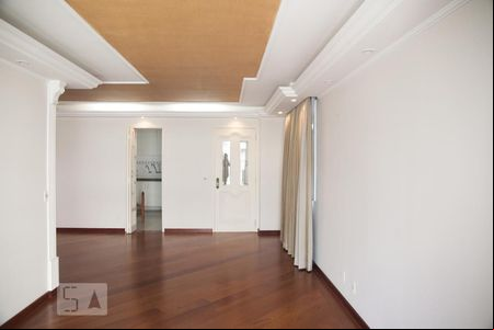 Sala de apartamento à venda com 2 quartos, 130m² em Higienópolis, São Paulo