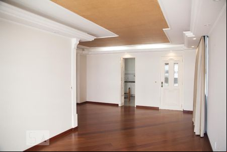Sala de apartamento à venda com 2 quartos, 130m² em Higienópolis, São Paulo