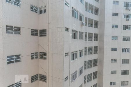 Vista de apartamento para alugar com 4 quartos, 154m² em Gonzaga, Santos