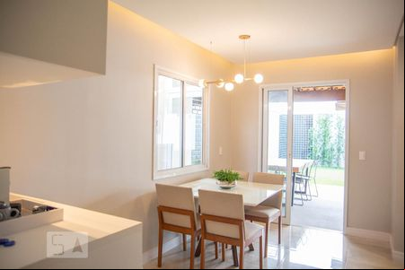 Sala de Jantar de casa de condomínio à venda com 3 quartos, 120m² em Parque Jambeiro, Campinas
