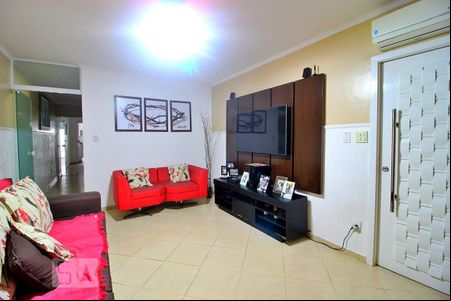 Sala de casa para alugar com 3 quartos, 241m² em Utinga, Santo André