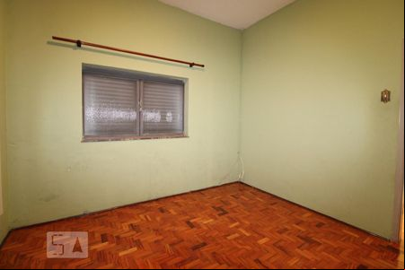 Quarto 1 de casa para alugar com 4 quartos, 85m² em Bosque, Campinas