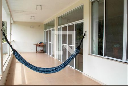 Varanda de casa de condomínio à venda com 4 quartos, 849m² em Jardim Itália, Jundiaí