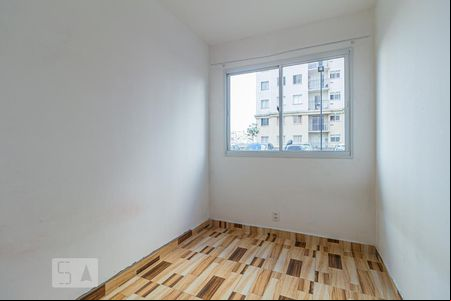 Quarto 2 de apartamento para alugar com 2 quartos, 34m² em Parque São Vicente, Santo André