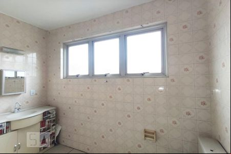 Banheiro de kitnet/studio à venda com 2 quartos, 70m² em Centro, São Leopoldo