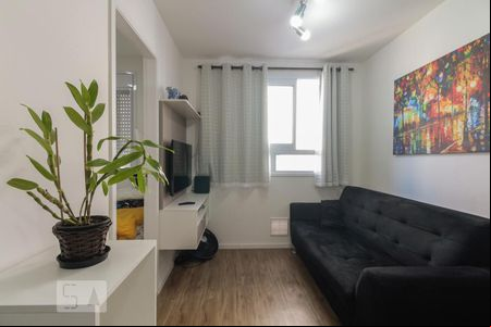 Sala  de apartamento para alugar com 2 quartos, 34m² em Cidade Mãe do Céu, São Paulo