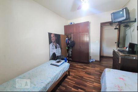 Quarto 2 de casa à venda com 5 quartos, 750m² em Braúnas, Belo Horizonte