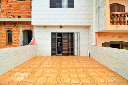 Sacada de casa à venda com 4 quartos, 255m² em Vila Progresso, Santo André