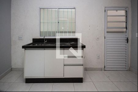 Cozinha de kitnet/studio para alugar com 1 quarto, 33m² em Vila Santa Clara, São Paulo