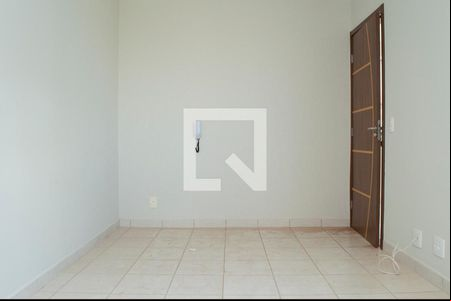 Sala de apartamento para alugar com 2 quartos, 50m² em Shopping Park, Uberlândia