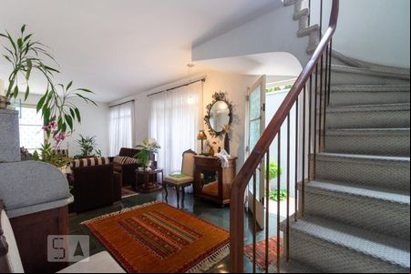 Sala de casa à venda com 3 quartos, 210m² em Jardim América, São Paulo