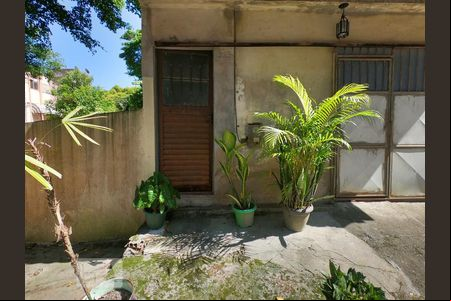 Fachada de kitnet/studio para alugar com 1 quarto, 40m² em Fátima, Niterói