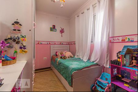 Quarto de casa à venda com 3 quartos, 77m² em Parque Capuava, Santo André