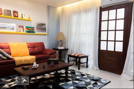 Sala 1 de casa para alugar com 4 quartos, 200m² em Recreio dos Bandeirantes, Rio de Janeiro