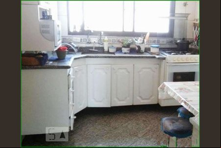 Cozinha de apartamento à venda com 4 quartos, 200m² em Parque Novo Mundo, São Paulo