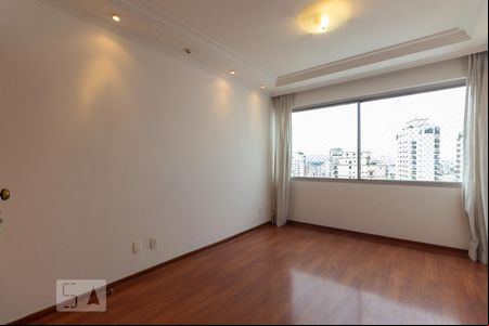 Sala de apartamento para alugar com 4 quartos, 87m² em Higienópolis, São Paulo
