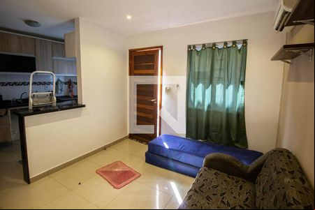 Sala de casa para alugar com 2 quartos, 90m² em Jardim Primavera, Duque de Caxias