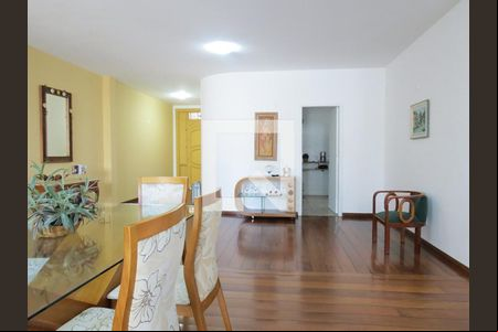 Casa à venda com 4 quartos, 390m² em Cidade Jardim, Belo Horizonte