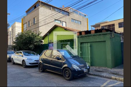 Casa à venda com 3 quartos, 174m² em Calafate, Belo Horizonte