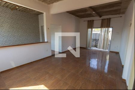 Sala de casa para alugar com 2 quartos, 100m² em Jardim Primavera, Duque de Caxias