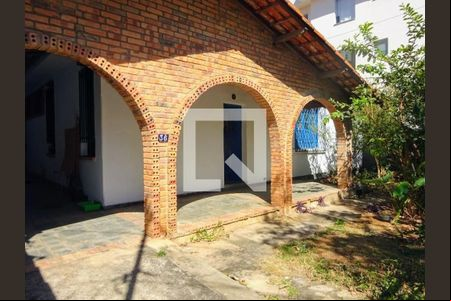 Casa à venda com 4 quartos, 251m² em Graça, Belo Horizonte