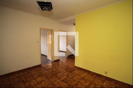 Sala de casa à venda com 5 quartos, 240m² em Vila Antonieta, São Paulo