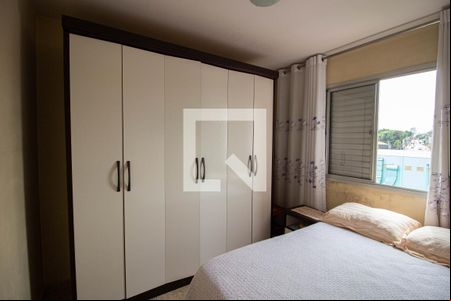 Quarto 1 de apartamento à venda com 3 quartos, 70m² em Vila Taquari, São Paulo
