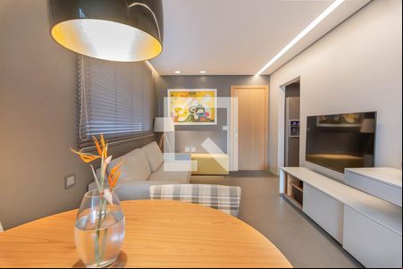 Sala de apartamento para alugar com 2 quartos, 75m² em Santo Antônio, Belo Horizonte