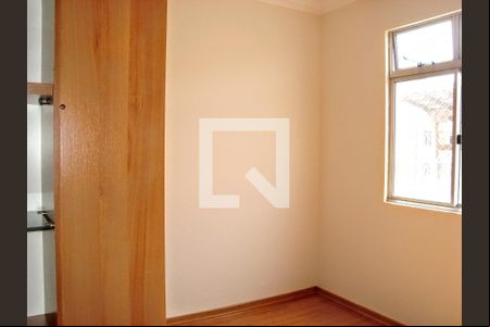 Apartamento à venda com 4 quartos, 178m² em Paquetá, Belo Horizonte