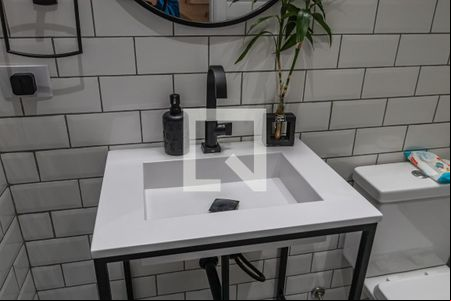 Detalhe do Lavabo de casa para alugar com 2 quartos, 110m² em Jardim Iracema, Barueri