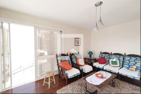 Sala de Estar de casa à venda com 4 quartos, 210m² em Primavera, Novo Hamburgo