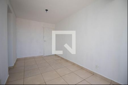 Sala de apartamento para alugar com 3 quartos, 87m² em Guará I, Brasília