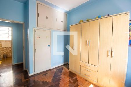 Quarto 1 de casa à venda com 3 quartos, 135m² em São José, Porto Alegre