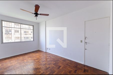 Sala de apartamento para alugar com 2 quartos, 90m² em Icaraí, Niterói