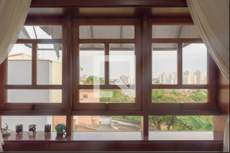 Vista da Sala de Estar de casa para alugar com 3 quartos, 300m² em Vila Marieta, Campinas