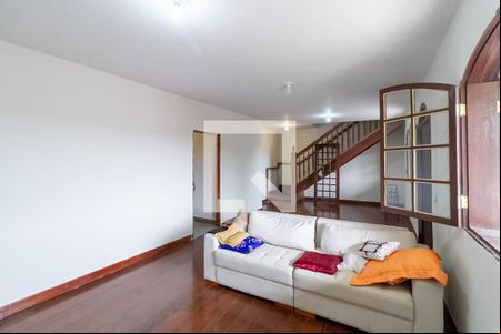Sala 1 de casa para alugar com 5 quartos, 400m² em Etelvina Carneiro, Belo Horizonte